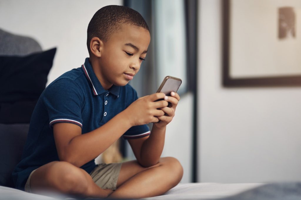 Can I Give My Child A Cell Phone To Use During Parenting Time
